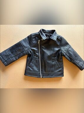 Toddlers faux leather jacket with silver hardware.   18M